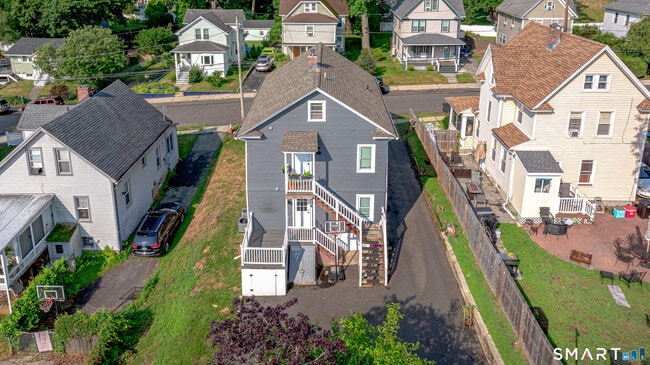 36 Ellis St