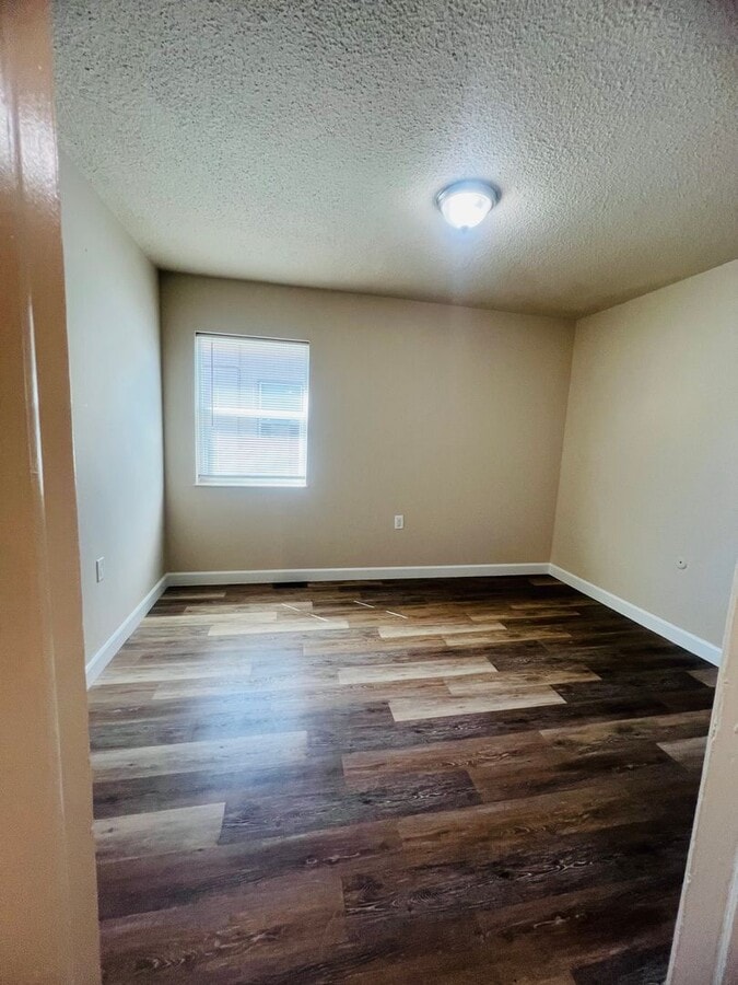 Photo - Freshly Painted 3 bed 1 bath with fenced f... Unit Sunny 404