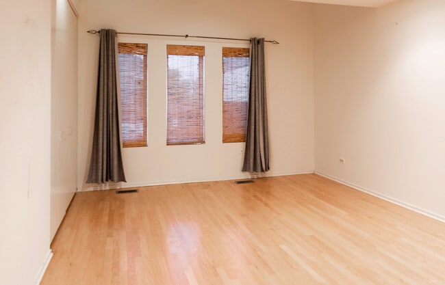 Photo - 1810 N Fremont St Unidad 11