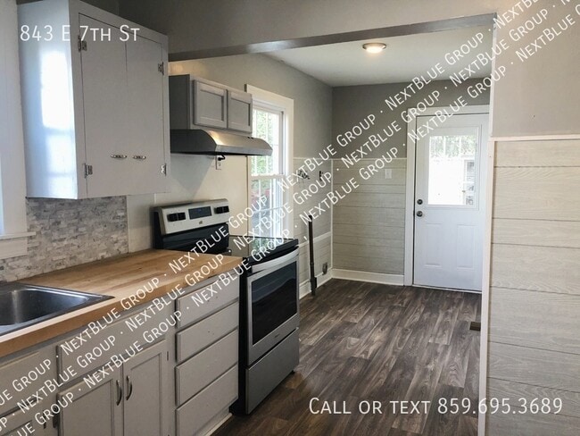 Photo - 843 E 7th St