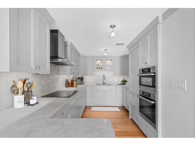 Photo - 75-83-83 Cambridge Pkwy Unit 301