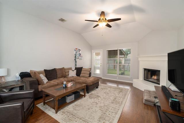 Photo - 2808 Wakecrest Dr