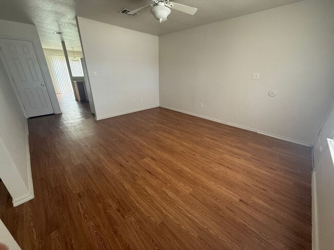 Photo - 3301 Hereford Ln Unit Apt A