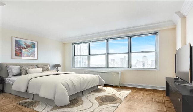 Photo - 888 Eighth Avenue