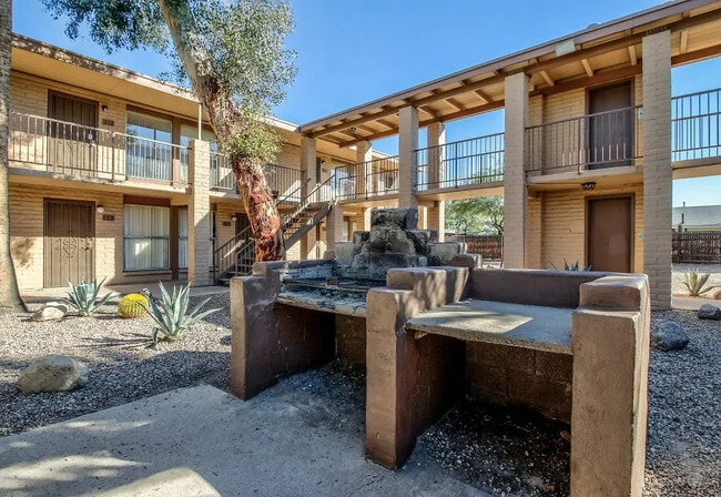 Vista Hermosa Apartments