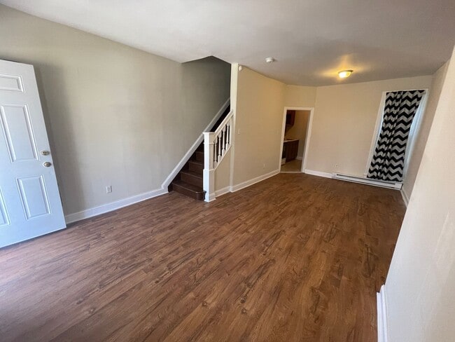 Photo - 2 BED 1 BATH HOME FOR RENT