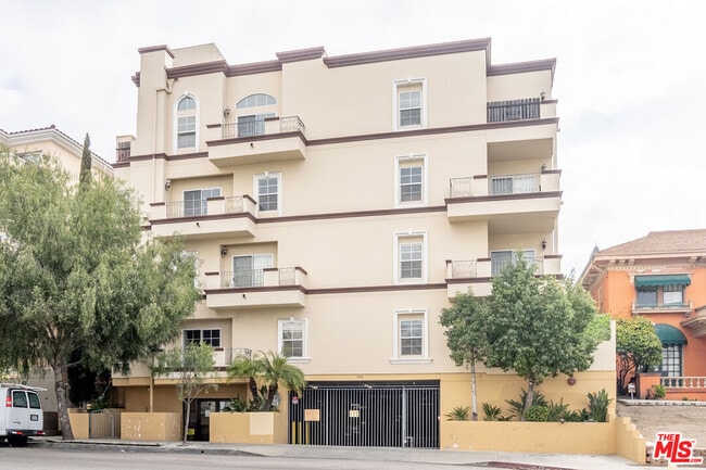 Photo - 616 S Wilton Pl Unit 103