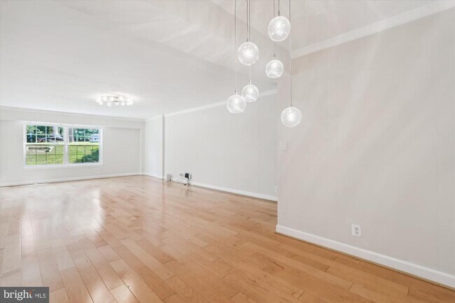 Photo - 7621 Tremayne Pl Unidad 111