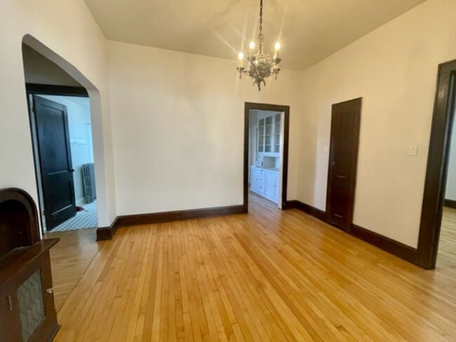 Photo - 303 N Quincy St Unit 303