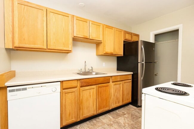 Photo - 1720 S Seminole Dr