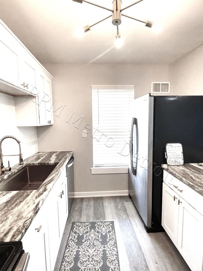 Photo - 22148 Dante St Unidad #211 Rental