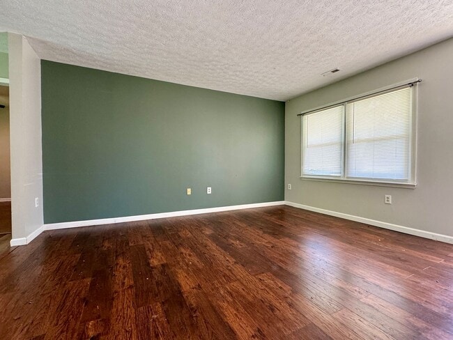 Photo - Spacious Duplex with Private Yard & Garage...