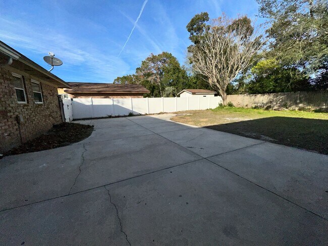 Photo - Home for Rent in Arlington 4-Bedroom, 2-Bathroom