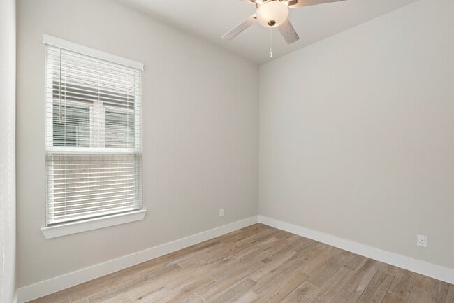 Photo - 10719 River Walk Dr