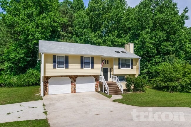 Building Photo - 1515 Olde Oak Dr