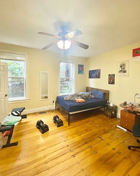 Photo - 731 Parker St Unit 1