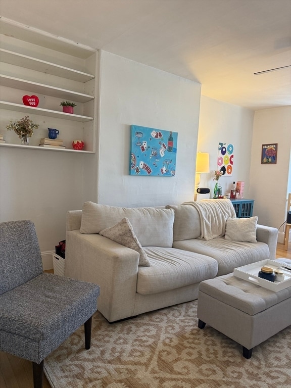 Photo - 234 W Canton St Unidad 3