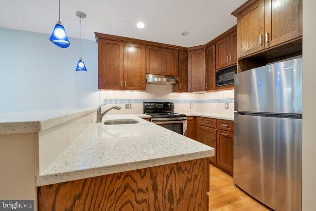 Building Photo - 1415 Chapin St NW Unit LL1 Rental
