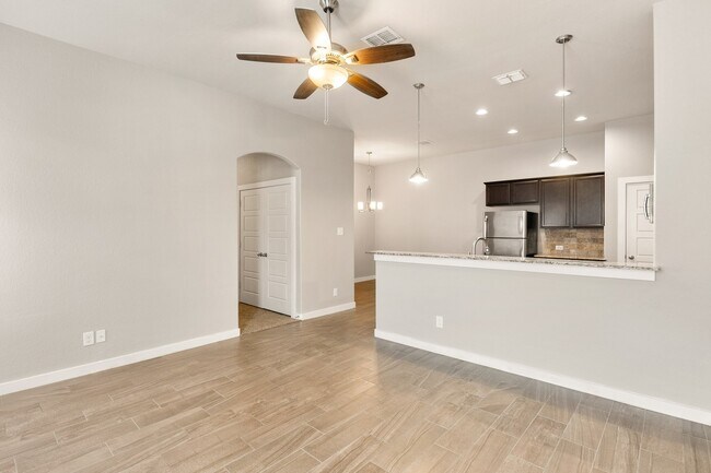 Photo - Beautiful 3 Bedroom Duplex Located in New Braunfels, Texas!