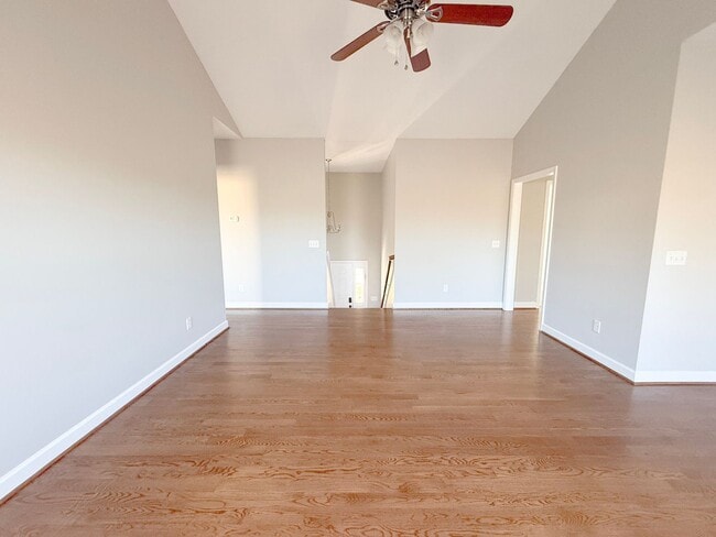 Photo - Spacious 4-Bedroom Home with Large Yard and Dual Garages in Cookeville  Property Description