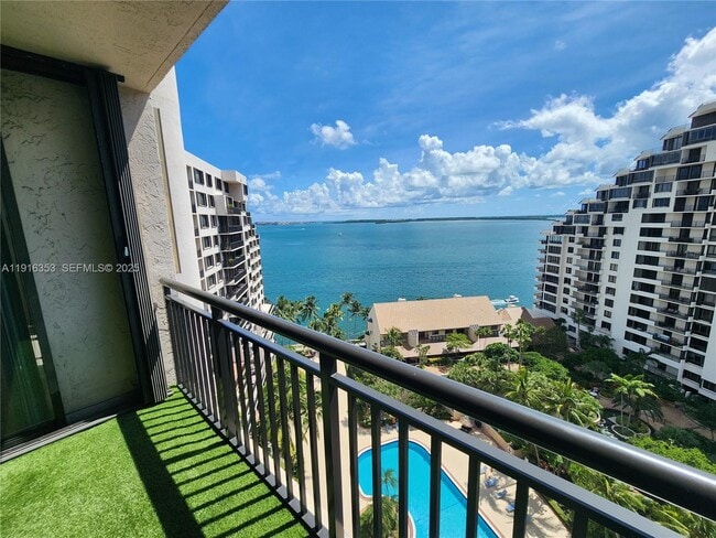 Building Photo - 540 Brickell Key Dr Unit 1603