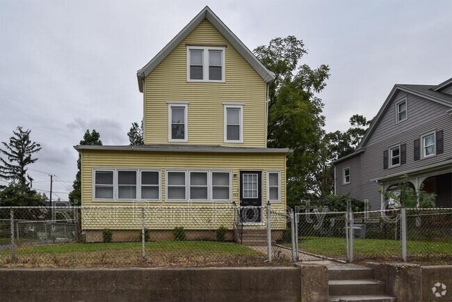 Building Photo - 702 Parry Ave Rental