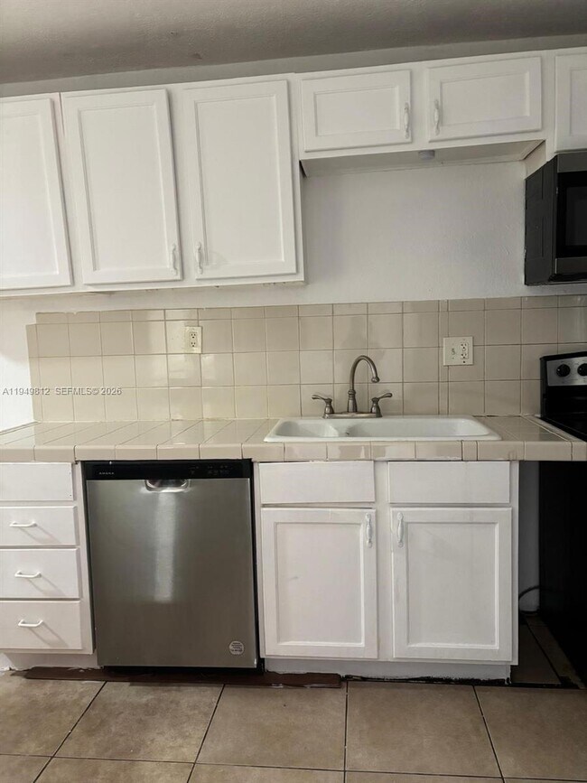 Photo - 20520 NW 15th Ave Unit 127