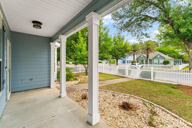 Photo - 486 Fanny Ann Way