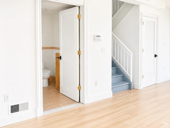 Photo - 300 Communipaw Ave Unit 302