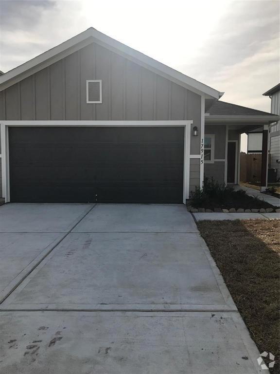 Building Photo - 17915 Grassy Prairie Dr Rental