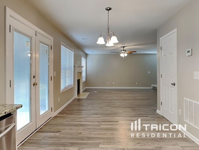 Photo - 3100 Wrenwood Ct