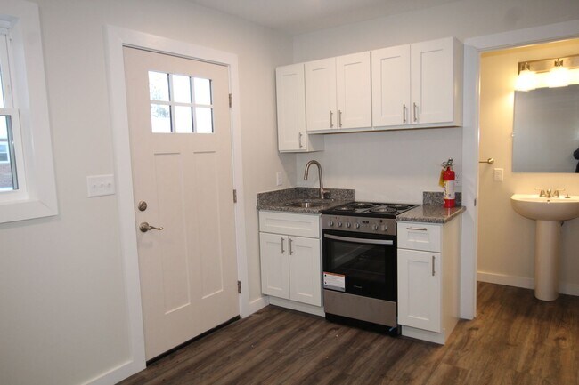 Photo - Beautifully remodeled and completed efficiency studio. FREE MONTH OF RENT!* Unit 14311 Rt. 9W -  16