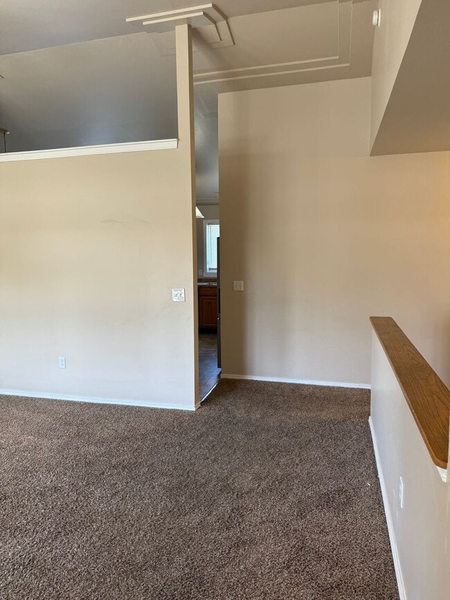 Photo - 5 bedroom 3 bath home in Belgrade with attached double garage