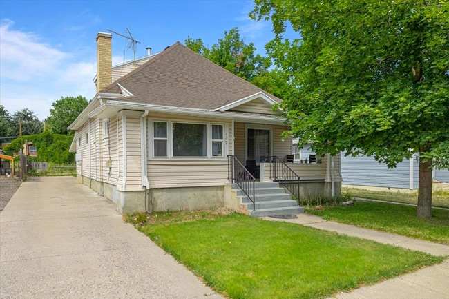 Building Photo - 729 E 200 N Unit 1 Rental