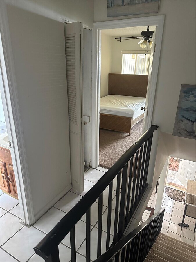 Photo - 2210 SE 4th Ave