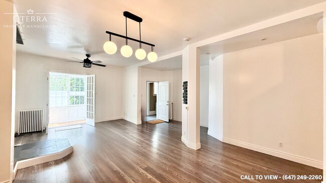 Photo - 115 Close Av