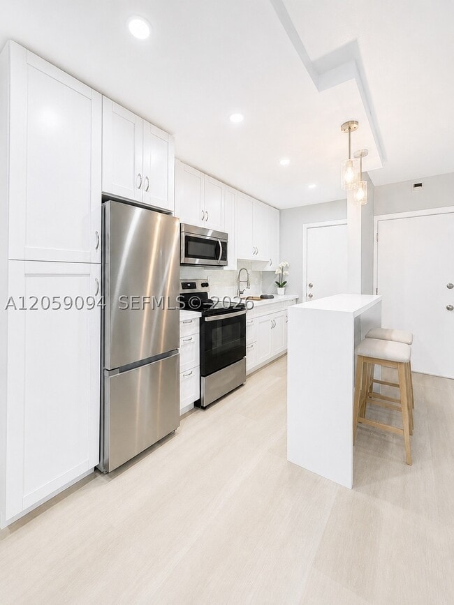 Photo - 6330 SW 79th St Unit 4