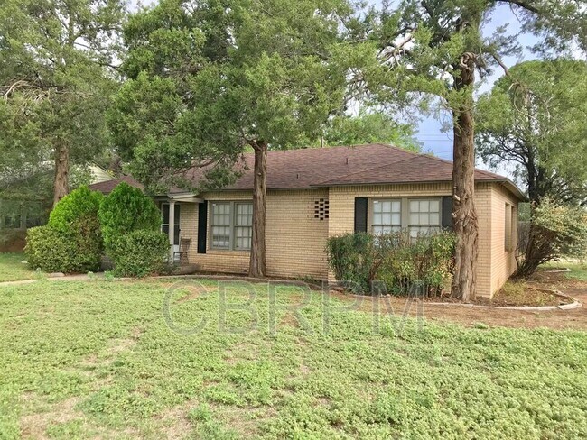 Photo - 3202 28th St