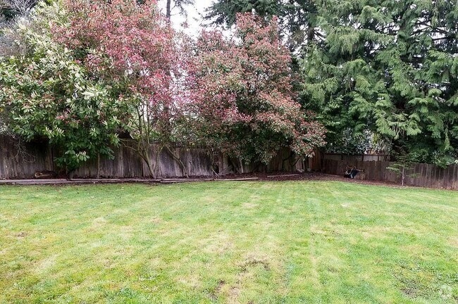 Building Photo - 1816 N 145th St Rental