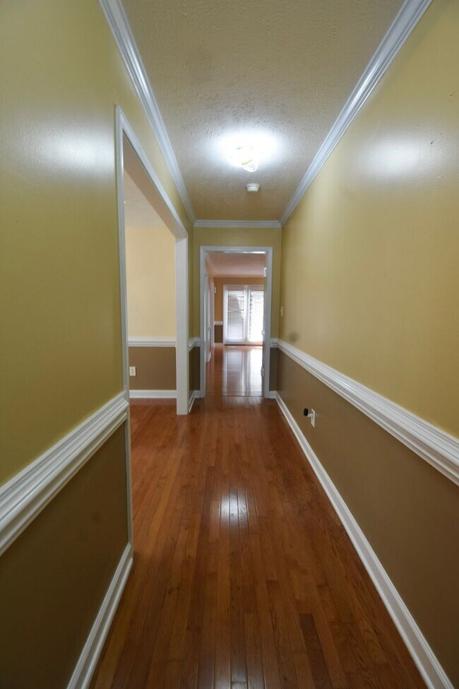 Photo - Coming Soon!! 4 Bedroom 2.5 Bath Nicely Renovated with Updated Fixtures! - No Pets