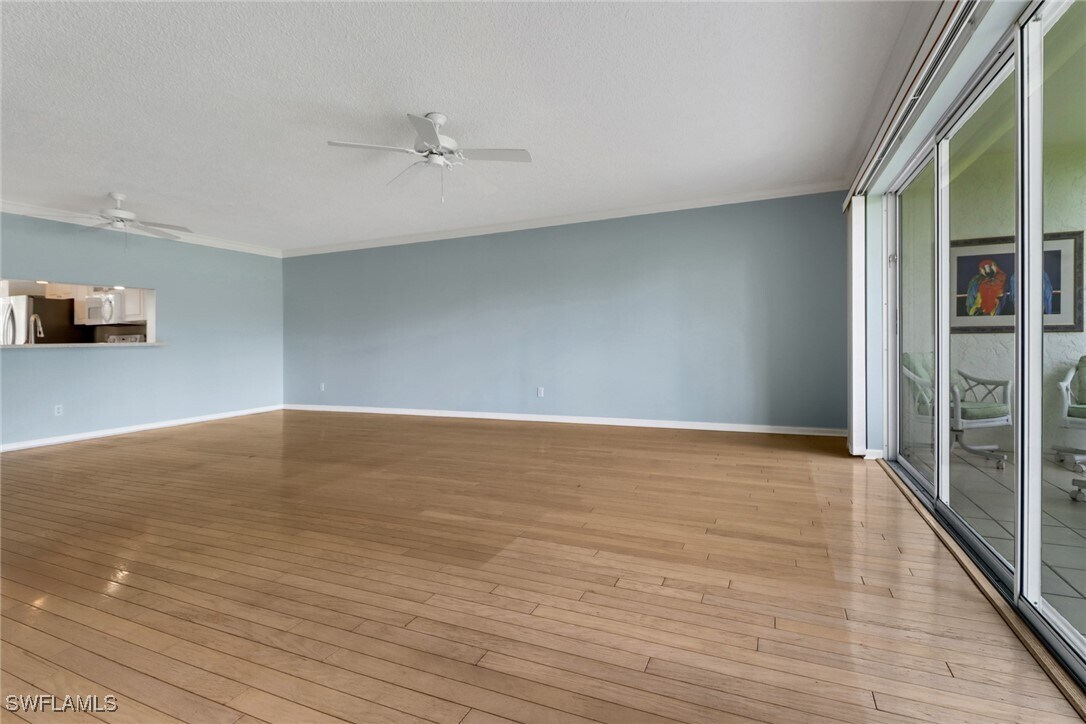 Photo - 4556 Andover Way Unidad E106