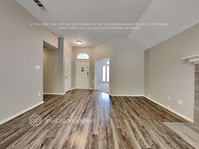 Photo - 221 Mulberry Ln