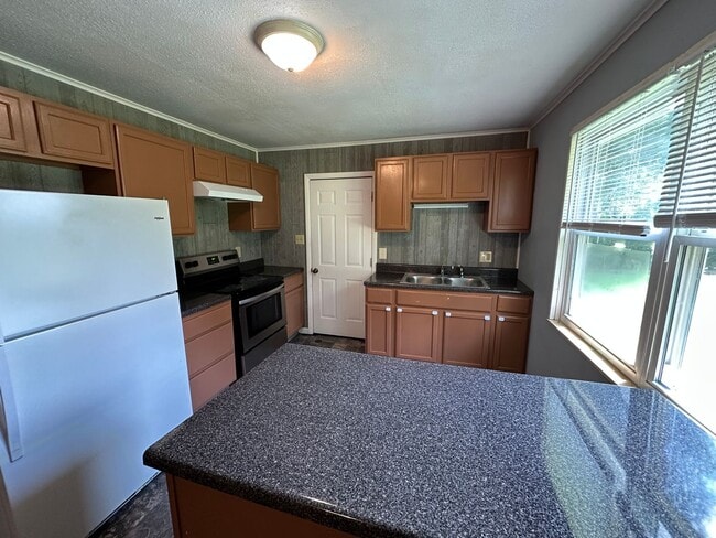 Photo - 1129 Roswell Rd