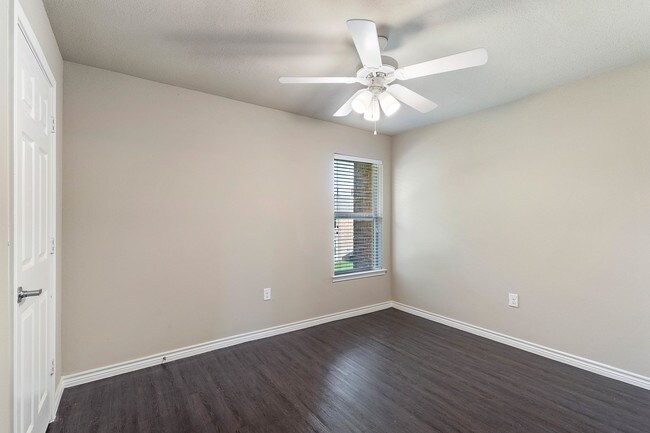 Photo - Villa Americana - Income Based