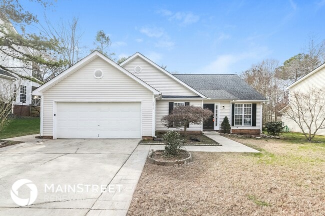 Building Photo - 3212 Leicester Dr