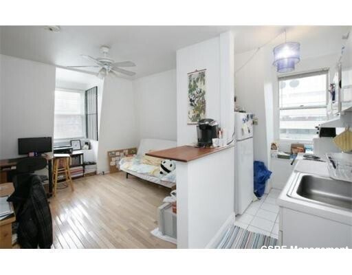 Building Photo - 702 Massachusetts Ave Unit 8 Rental