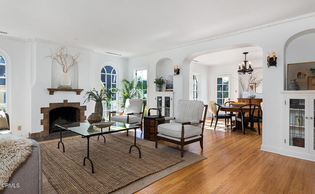 Photo - 1401 N Holliston Ave