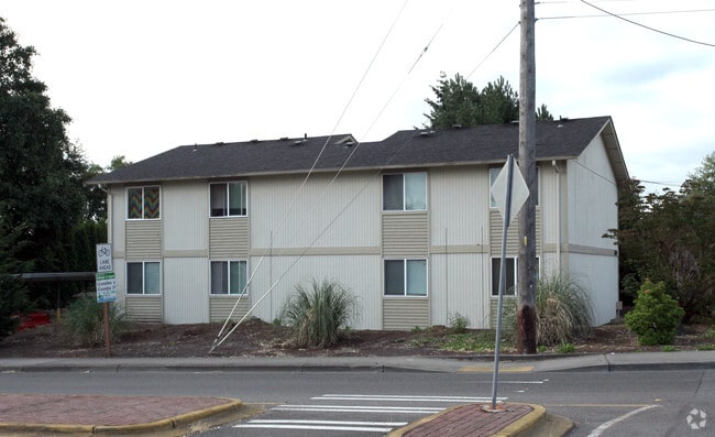 Photo - The Norpoint 8 Apartments