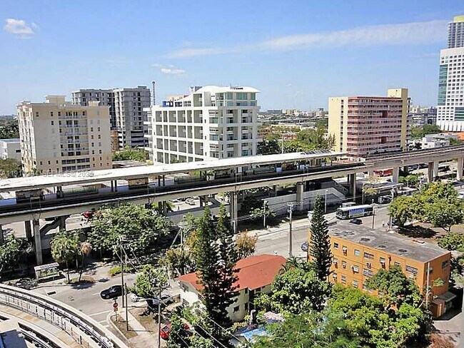 Photo - 1111 SW 1st Ave Unidad 1123-N