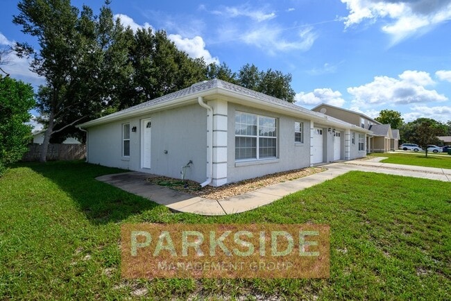 Photo - 152 Cascade St